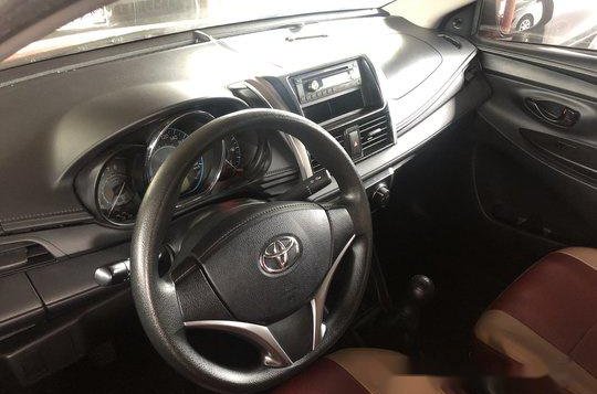 Selling Red Toyota Vios 2016 Manual Gasoline at 11800 km -4