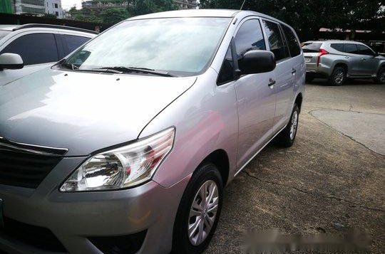 Silver Toyota Innova 2013 for sale in Pasig-3