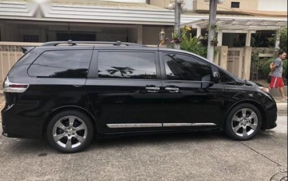 2014 Toyota Sienna for sale in Las Pinas-1