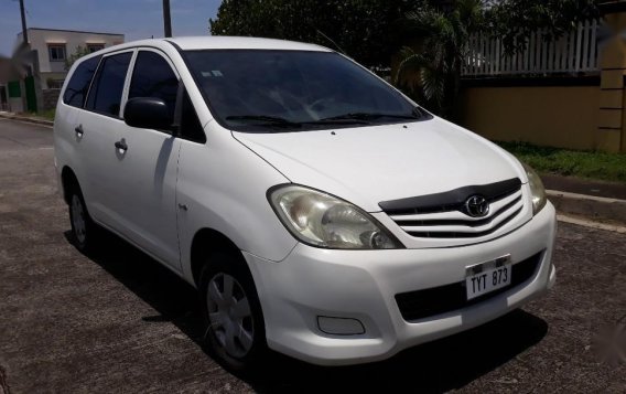 Toyota Innova 2010 for sale in Makati -1