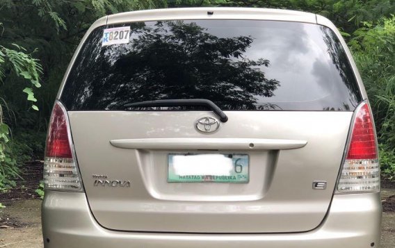 2012 Toyota Innova for sale in Quezon City -3