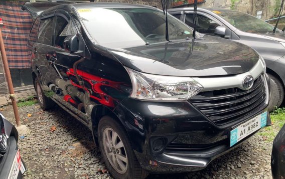 Selling Grey Toyota Avanza 2018 in Quezon City