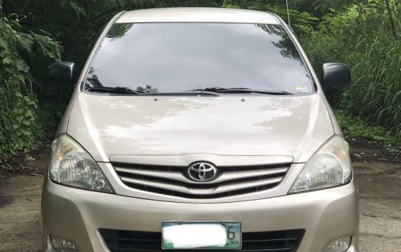 2012 Toyota Innova for sale in Quezon City -2