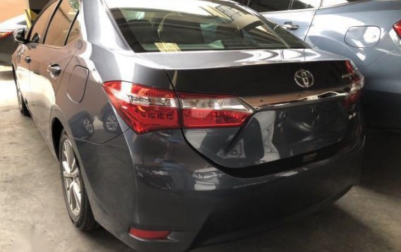 2016 Toyota Corolla Altis for sale in Quezon City -2