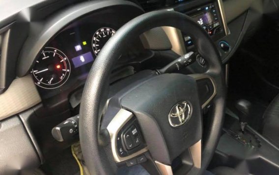 Sell 2016 Toyota Innova in Quezon City-4