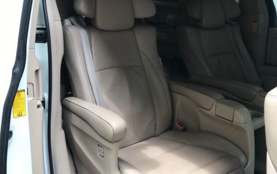 2012 Toyota Alphard for sale in Quezon City-5