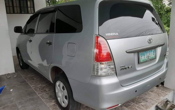 Toyota Innova 2010 for sale in Tanauan-2