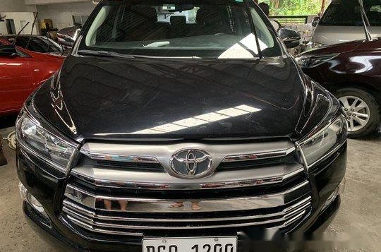 Selling Black Toyota Innova 2016 at 18000 km-2