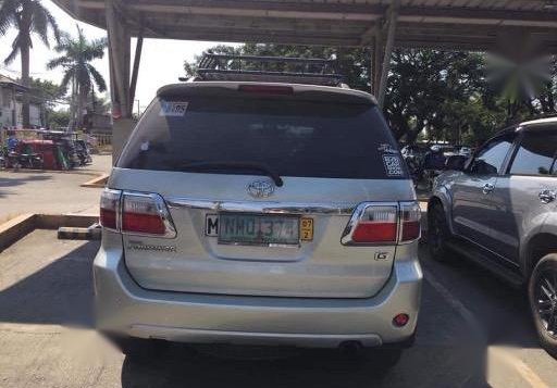 Used Toyota Fortuner 2010 for sale in San Femando-4