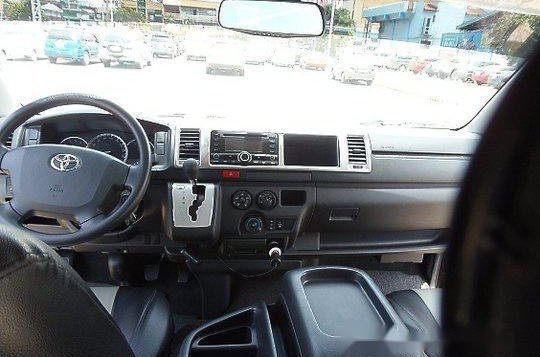 Black Toyota Hiace 2016 at 32000 km for sale -11