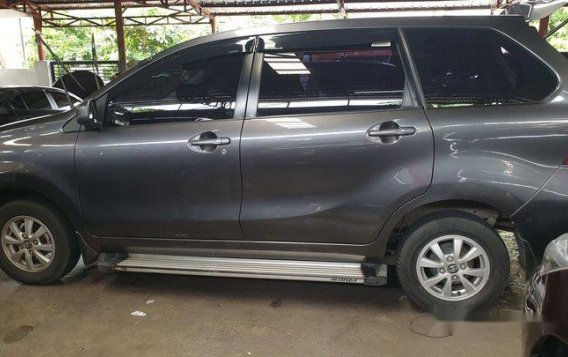 Sell Grey 2016 Toyota Avanza at 18400 km -2