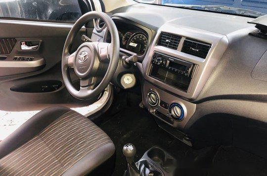 Selling Silver Toyota Wigo 2019 in Quezon City -1