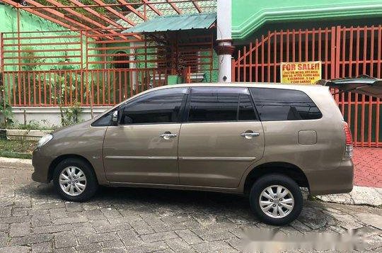 Selling Toyota Innova 2010 Automatic Diesel-2