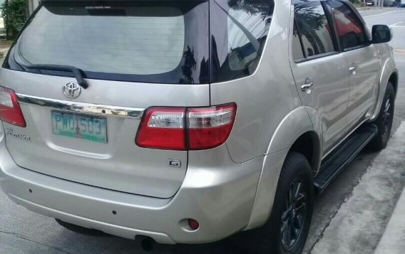 Used Toyota Fortuner 2010 for sale in Quezon City-1