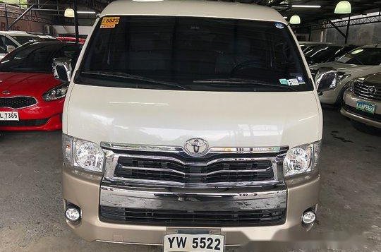 Sell White 2016 Toyota Hiace Automatic Diesel at 33000 km-1