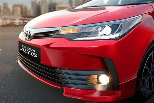 Selling Toyota Corolla Altis 2019 Manual Gasoline -3