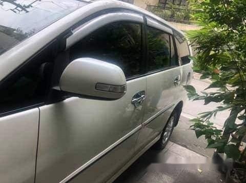 White Toyota Innova 2016 at 50000 km for sale-6