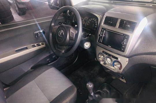 Sell Grey 2017 Toyota Wigo in Quezon City -5