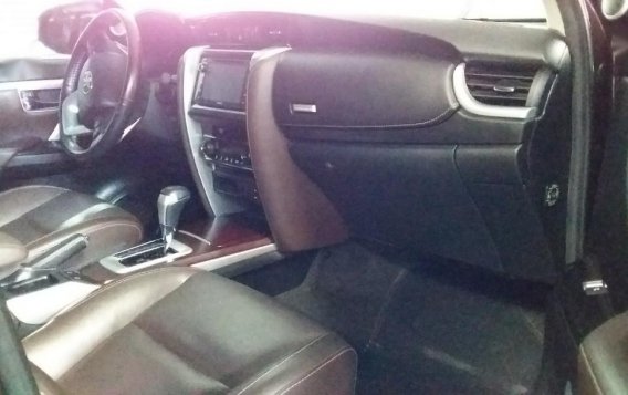 2017 Toyota Fortuner for sale in Quezon City-3