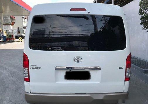 Selling Toyota Hiace 2015 in Quezon City -4