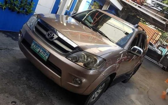 Selling Brown Toyota Fortuner 2007 at 90000 km -1