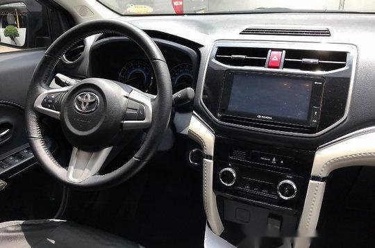 Brown Toyota Rush 2018 at 7000 km for sale-5