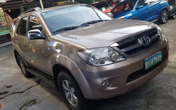 Selling Brown Toyota Fortuner 2007 at 90000 km -8