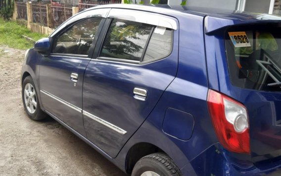 Selling 2nd Hand Blue 2014 Toyota Wigo-6