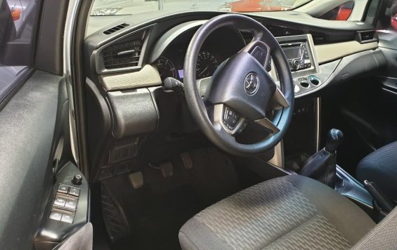 2016 Toyota Innova Manual Diesel for sale-1