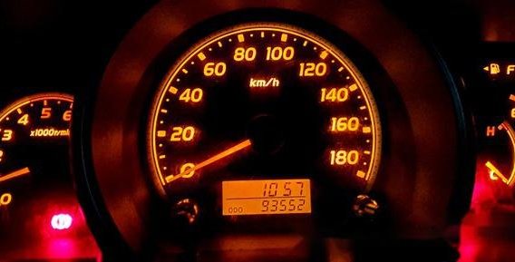 Selling Black Toyota Hiace 2010 at 93000 km -7