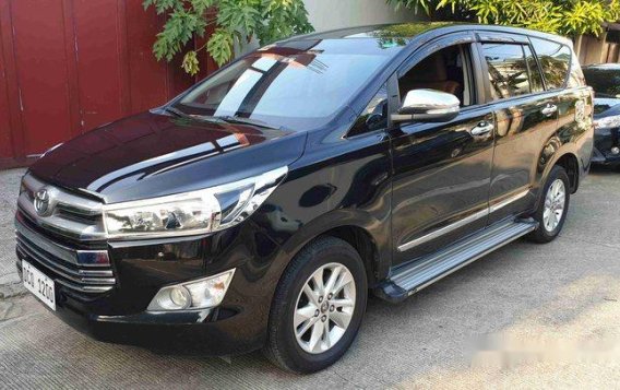 Selling Black Toyota Innova 2016 Automatic Diesel at 18000 km -1