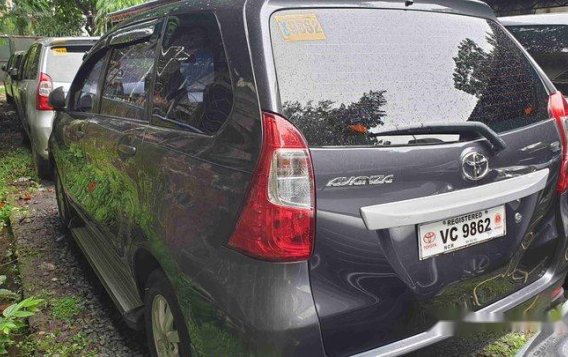 Selling Grey Toyota Avanza 2016 Automatic Gasoline-2