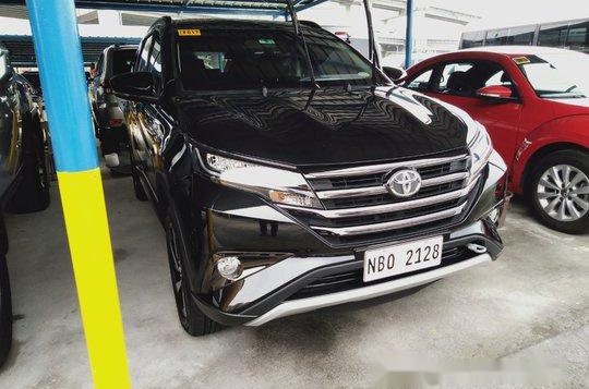 Black Toyota Rush 2019 for sale in Makati-2