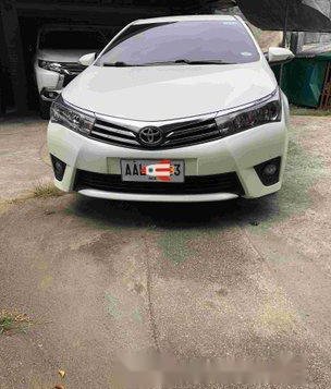 White Toyota Corolla Altis Automatic 2014 for sale  