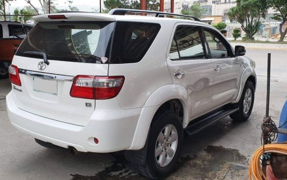 White 2010 Toyota Fortuner for sale -3