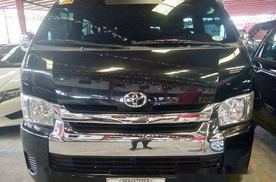 Selling Black Toyota Hiace 2017-2