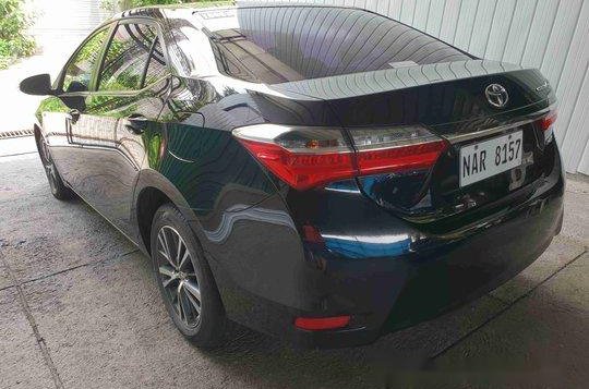 Sell Black 2017 Toyota Corolla Altis Automatic Gasoline at 14000 km -3