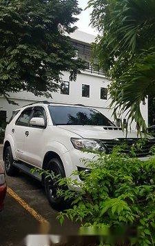 Sell White 2014 Toyota Fortuner Automatic Diesel at 89000 km-3