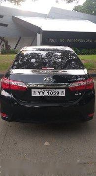 Sell Black 2016 Toyota Corolla Altis at 13000 km -5