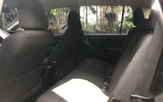 Sell 2016 Toyota Innova in Quezon City-6