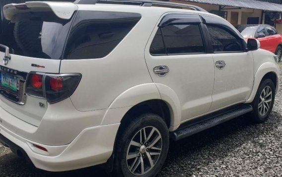 2014 Toyota Fortuner for sale in Quezon City-3