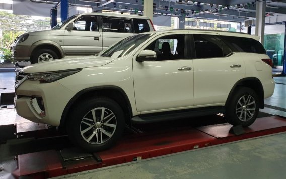 Toyota Fortuner 2017 for sale in Parañaque -1