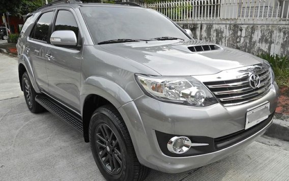 2015 Toyota Fortuner for sale in Quezon City-3