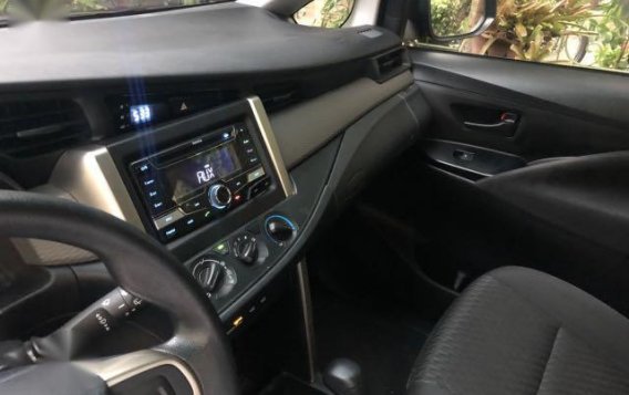 Sell 2016 Toyota Innova in Quezon City-4