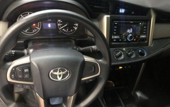 Sell 2016 Toyota Innova in Quezon City-5