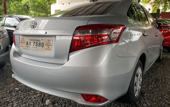 Silver Toyota Vios 2018 Sedan for sale in Quezon City -3