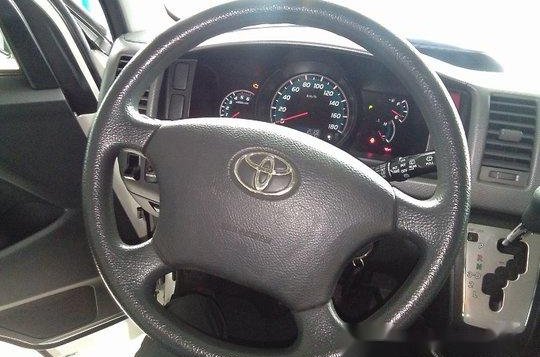 White Toyota Hiace 2013 at 59536 km for sale -14