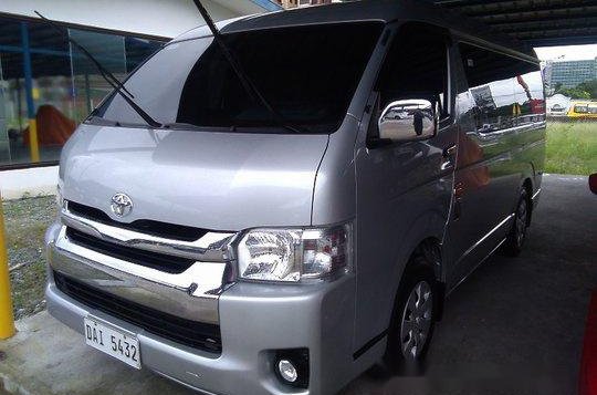 Selling Silver Toyota Hiace 2018 Manual Diesel at 17250 km 