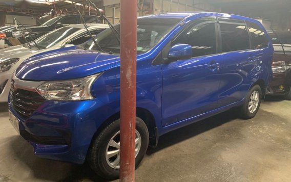 Selling Blue Toyota Avanza 2018 in Quezon City-5