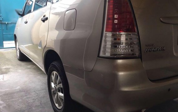 2011 Toyota Innova for sale in Quezon City